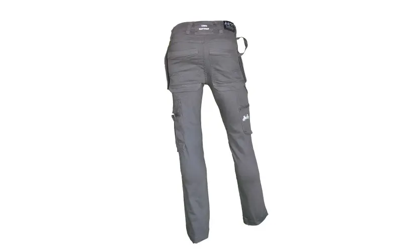 steve_jeans_2.webp